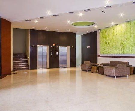 Sandhya Hotel Haiderabad Buitenkant foto